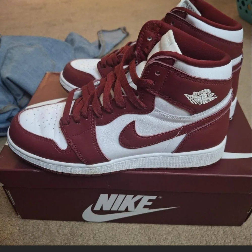 Nike Burgundy and White High-Top Sneakers - Picture 1 of 1